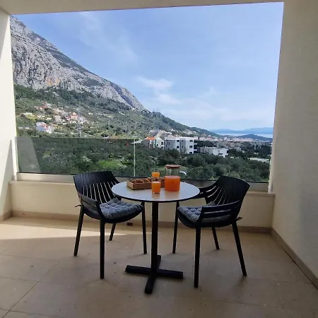 Apartment Duje Toni Makarska